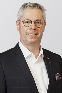 20240502 Von Moos Martin 1200X1200px Bg Grey (1)